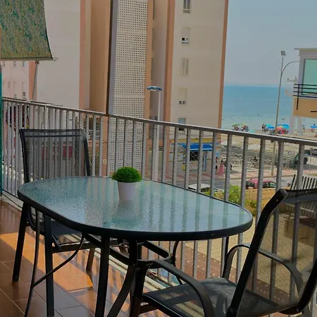 Apartament Con Terraza Y Parking En Primera Linea Santa Pola